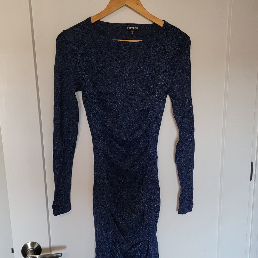 Sparkly long sleeved bodycon dress